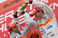 伊藤・ファーマンのNSXが優勝、シリーズチャンピオンに！【SUPER GT 07】