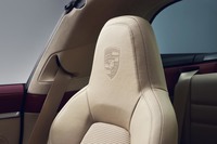 新型「ポルシェ911タルガ」に1950年代ムード満点の限定車の画像