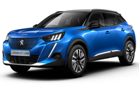 EVの「SUV e-2008 GTライン」。同グレード専用のインサート付き18インチアルミホイールは、空気抵抗の低減に加え軽量化も図られており、4本合計で重量を4kg軽減している。