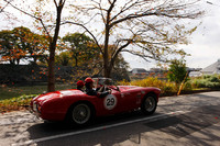 岐阜から奈良へ向かう3日目には天気も回復。写真は彦根城の近くを走る東儀号。