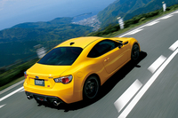 STIがチューンしたスバルBRZ、限定発売の画像