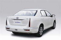 「ミツオカ・ヌエラ 6-02セダン」に本革シートのおトクな（？）限定車の画像