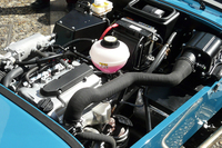 パワーユニットには、「スズキ・ジムニー」などでおなじみの「K6A」型660cc直3ターボエンジンを採用。