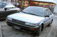 「トヨタ・カローラ」。日本における6代目「スプリンター」のハッチバック版「シエロ」である。