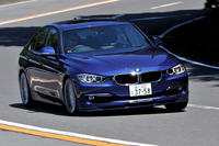 箱根のレフトハンダーを行く「D3ビターボ」。