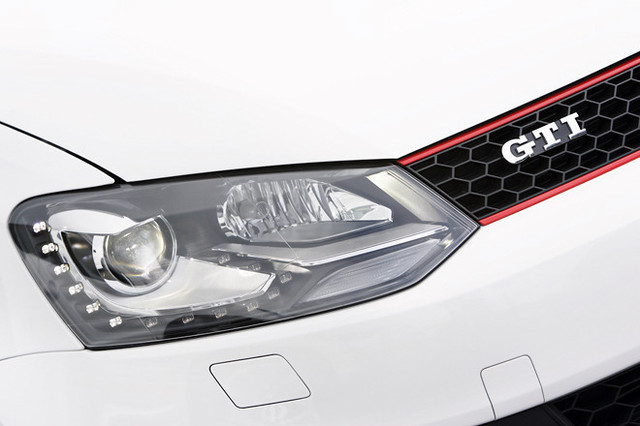フォルクスワーゲン・ポロGTI（FF/7AT）【試乗速報】 むき出しのホット