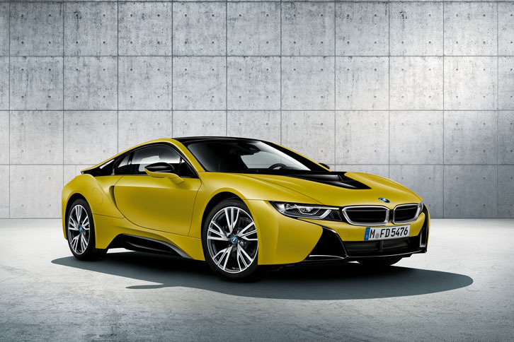 「BMW i8プロトニックフローズンイエロー」