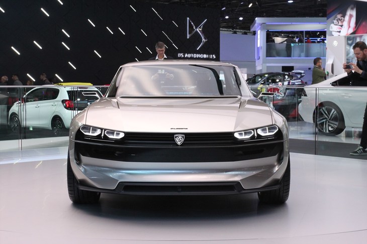 プジョーeレジェンドコンセプト