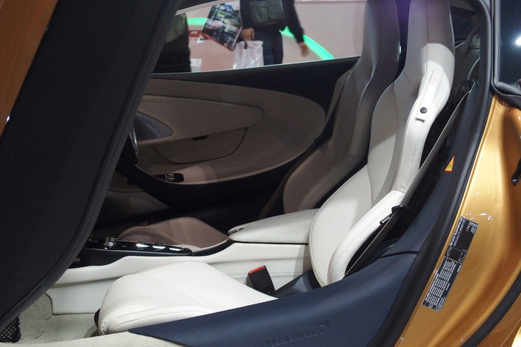 マクラーレンGT