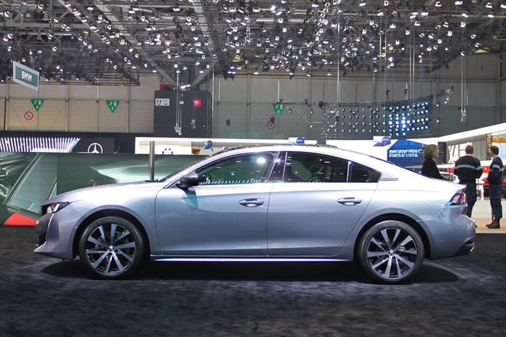 プジョー508アリュール（エクステリア）