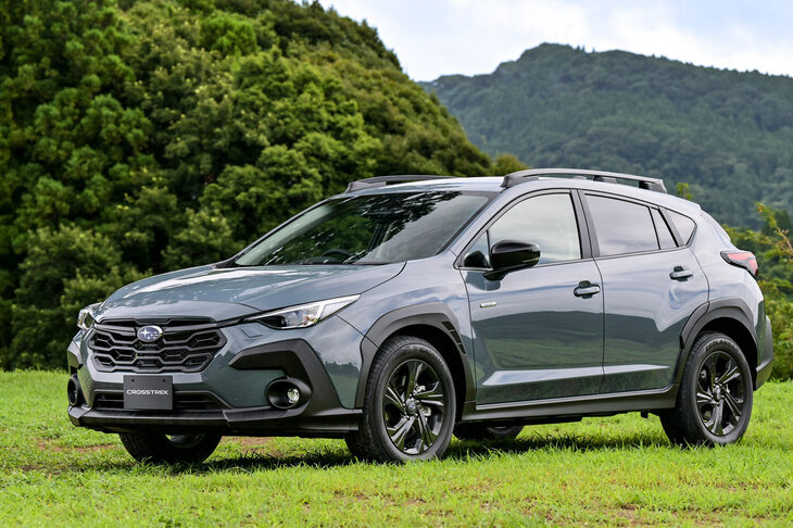 意外なところでは、「スバル・クロストレック」もドア面に動きをつけてリフレクションを変化させている。　
	渕野「恐らくだけど、スバル車では初めての試みだと思いますよ」