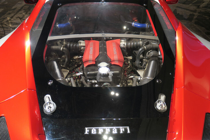 フェラーリ488チャレンジEVO（エンジン）