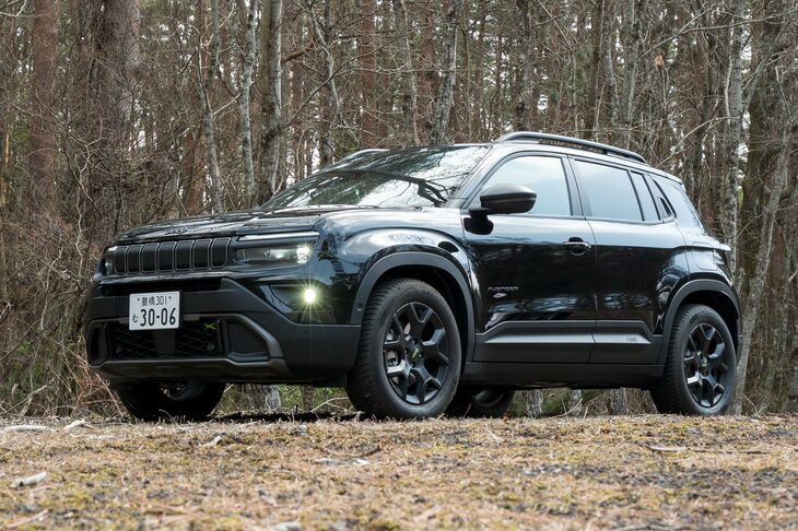 ジープ・アベンジャー4xeハイブリッド アップランド