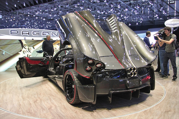 パガーニ・ウアイラSロードスター（エクステリア）