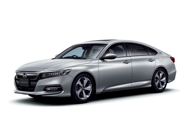 2020年2月に発売された10代目「アコード」。ハイブリッドモデル「EX」のモノグレードのみの設定で、車両本体価格は465万円とされた。国内発売からわずか2年半後の2022年夏に生産が終了した。