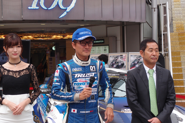 大会2連覇を狙う川畑真人選手。現在ドリフト競技においては、日本人とロシア人のレベルが高く、今回もライバル間での接戦が予想されている。