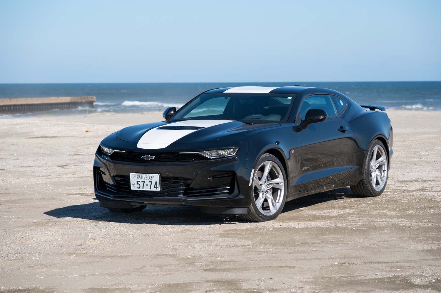 孤高のアメリカンスポーツ「シボレー・カマロ ファイナルエディション」が駆ける 【不滅の情熱 CHEVROLET CAMARO“FINAL ...