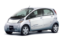 世界初の「普通の人が普通に買えるEV」として、2010年4月に発売された「三菱MiEV」。今から思えば、その登場はやや早すぎたのかもしれない。