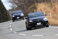 WRCさながらの4WD制御技術とターボユニットを組み合わせたモデルと、そのワイドボディーに「ヤリス」と共通のパワートレインを搭載したモデル。それぞれの「GRヤリス」が持つ走りの魅力を紹介します。（photo：荒川正幸）