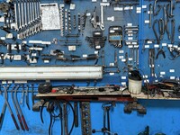 長年兄弟の仕事を支えてきた工具の数々。