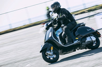 ベスパGTSスーパーテック300