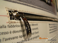 マセラティ95周年記念エコバッグは、カタログ再生!?の画像