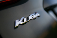 2代目に進化した「フォード・クーガ」。ドイツ、スペイン、中国の3拠点で生産されている。
    