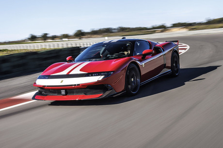 フェラーリの最新情報・自動車カタログ - 価格.com