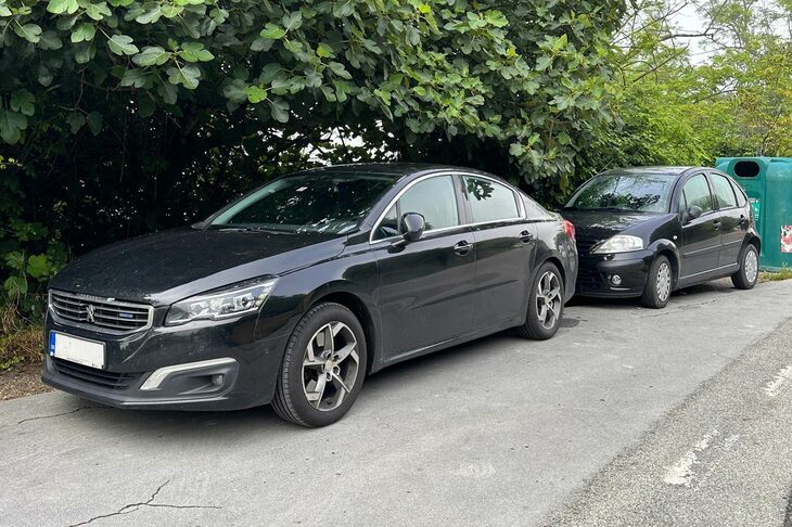 「プジョー507」はスロバキアから。