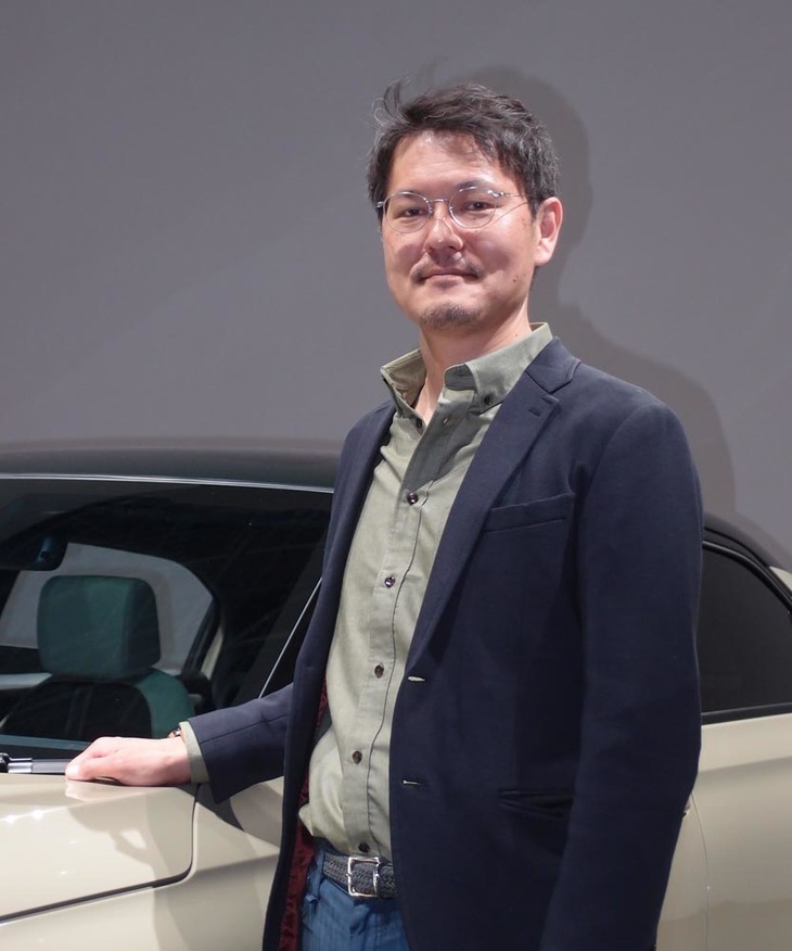 岡部宏二郎さんは、本田技研工業のシニアチーフエンジニア。車両の商品開発責任者（LPL）として、先代に続いて2代目「ヴェゼル」も担当した。現在プライベートでは「S660」に乗っていて、新型ヴェゼルも購入する予定とか。