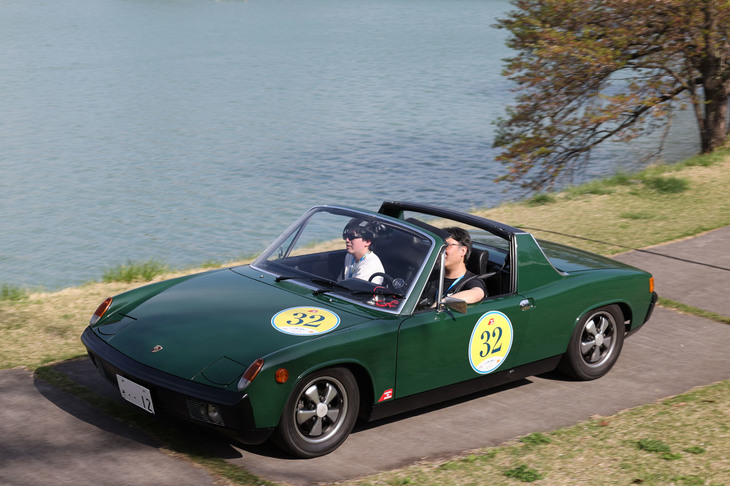 2リッター空冷フラット6を積んだ1977年「ポルシェ914/6」。