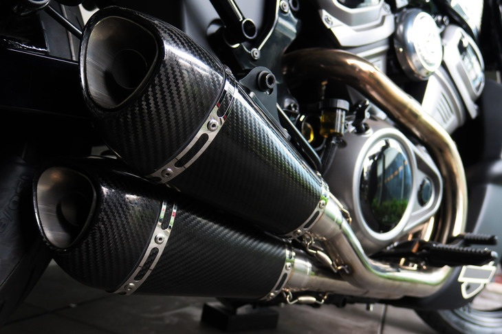 「ハーレーダビッドソン・ナイトスター」をベースにした、HIDE MOTORCYCLE制作のカスタムモデル。