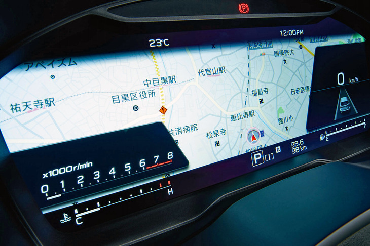 「EX」系のグレードには12.3インチのフル液晶メーターが装備される。ナビ画面を大映しにできるなど機能も多彩だ。
