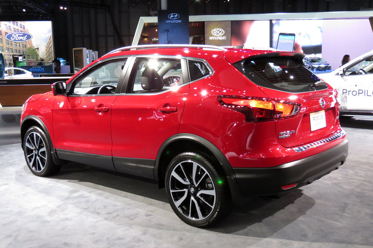 日産ローグスポーツ（エクステリア）