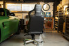 noblechairs ｜ EPIC Mercedes-AMG Petronas Motorsport Edition6
