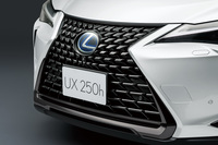 コンパクトSUV「レクサスUX」の特別仕様車“エレガントブラック”登場の画像