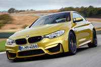 BMW M4クーペ
