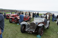 戦前のアルファ・ロメオ黄金時代を築いたレーシングスポーツである「8C」シリーズも多数集結。何と28台がずらりと勢ぞろいしていた。一番右は「8C2300ツーリングスパイダー」、左は同「コルサ」である。
    