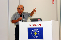 ワークスドライバーやレースチームの監督として活躍した古平 勝氏。「チェリーF-II（KF10型）TSレース仕様」の開発にも携わった。