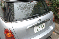 写真をクリックすると、シートが倒れるさまが見られます。