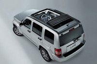 ジープ・チェロキーが7年ぶりにフルモデルチェンジの画像