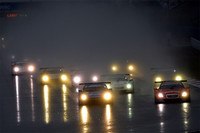 GT500クラスの第1レースは、本降りの雨の中で開催された。