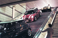 MINIに、『ミニミニ大作戦』仕様のパーツ発売の画像