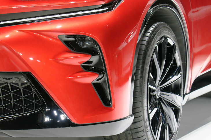 トヨタ・クラウン スポーツ（エクステリア）