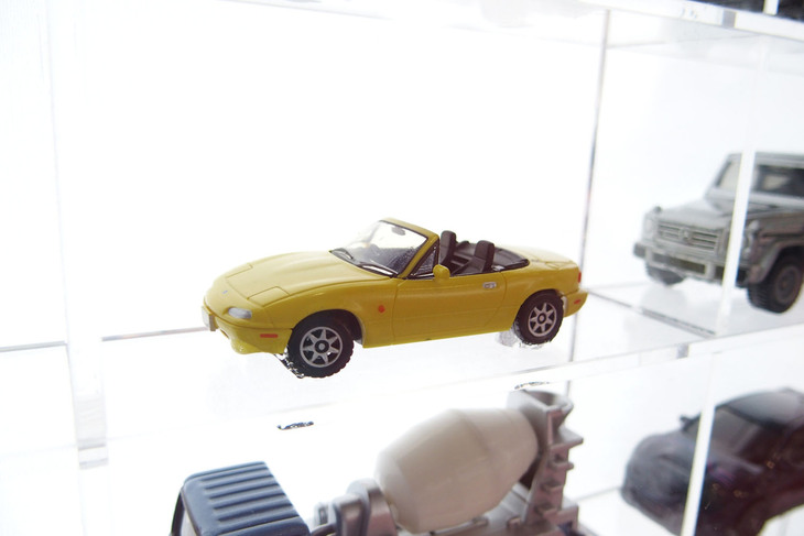 「見つけたら幸せになる」といわれる黄色の「ロードスター」。あなたは発見できましたか？　編集部注：そんな言い伝えはありません。完全な創作です（笑）。