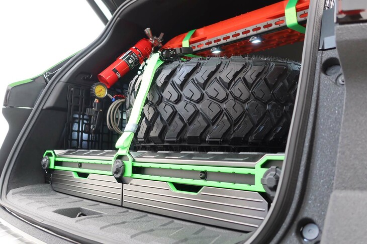 日産エクストレイル クローラー コンセプト（ラゲッジルーム）