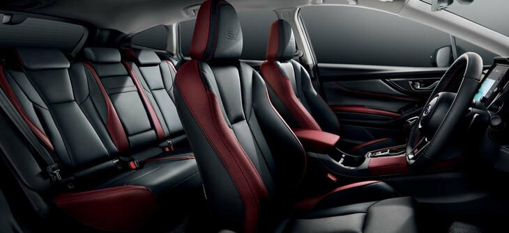 「STI Sport EX／STI Sport R EX」のシート。