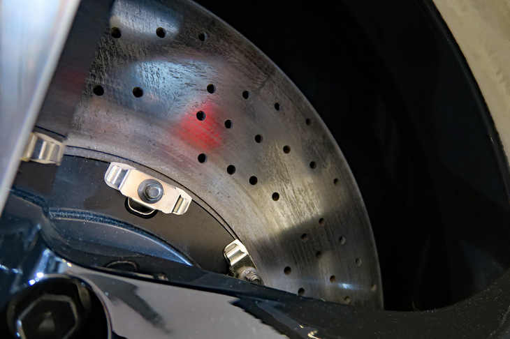 マクラーレン・エルヴァ（ブレーキローター）