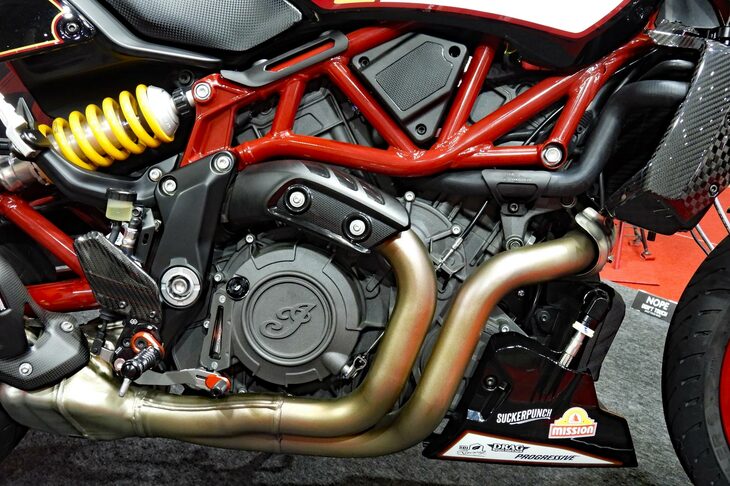 インディアンFTR×RSD Super Hooligan（スーパーフーリガン）