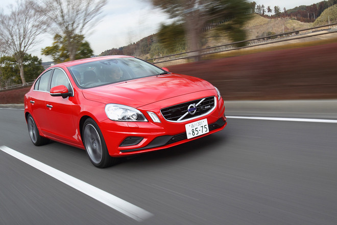 ボルボS60 T6 AWD R-DESIGN／DRIVe【試乗記】